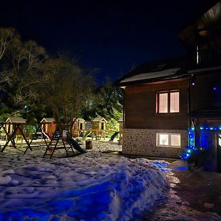 Jastrzab Apartment Ropienka Екстериор снимка