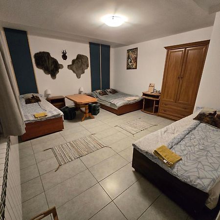 Jastrzab Apartment Ropienka Екстериор снимка