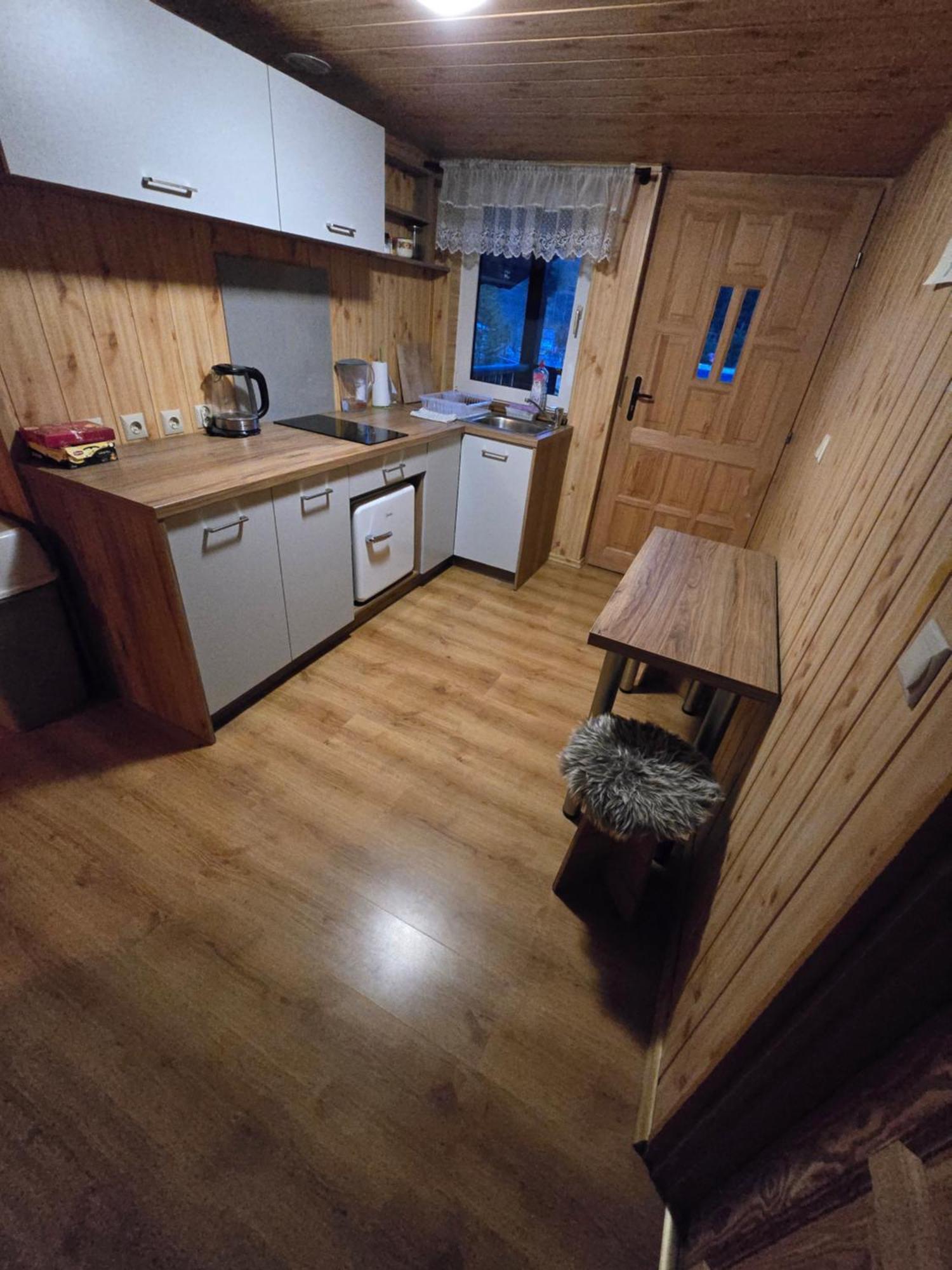 Jastrzab Apartment Ropienka Екстериор снимка